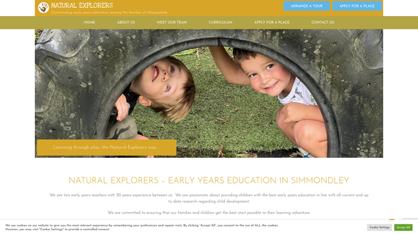 Screenshot of the Simmondley Pre-School website