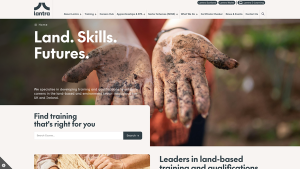 Screenshot of the Lantra website