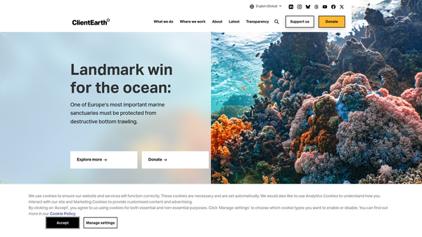Screenshot of the Clientearth website