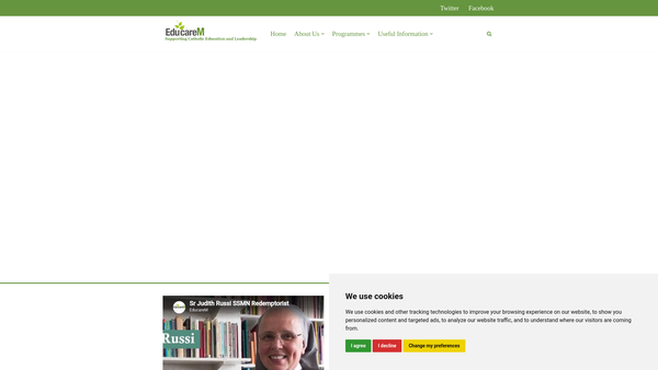Screenshot of the Educare M website