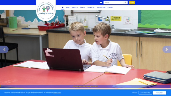 Screenshot of the John Hampden 1st School Fund website