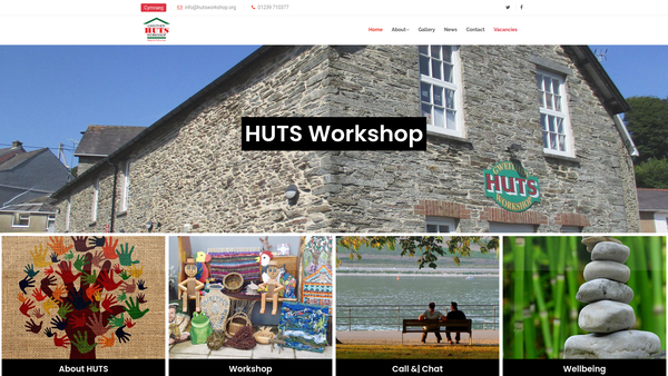 Screenshot of the Huts website