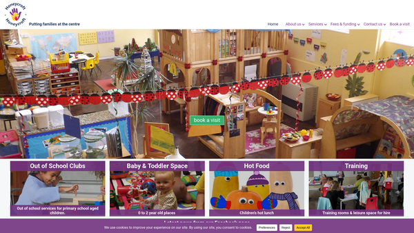 Screenshot of the Honeycroft website