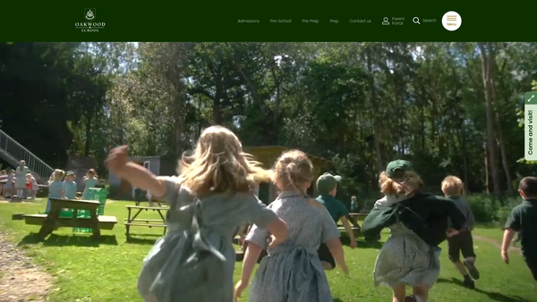 Screenshot of the Oakwood School website
