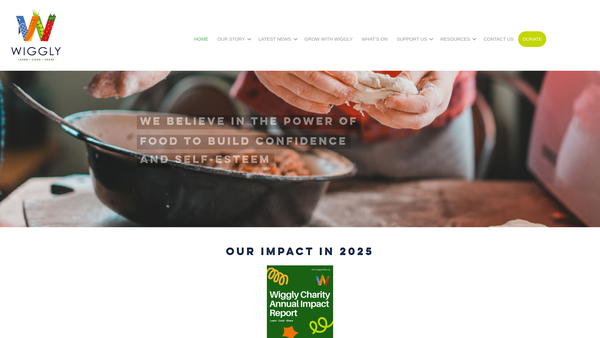Screenshot of the The Wiggly Worm Limited website