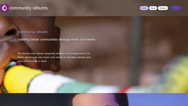 Screenshot of the Community Albums website