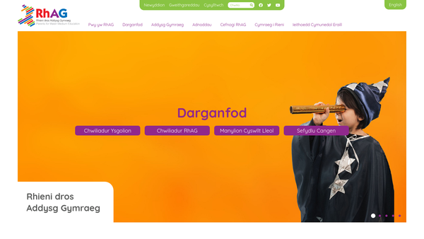 Screenshot of the Rhieni Dros Addysg Gymraeg website