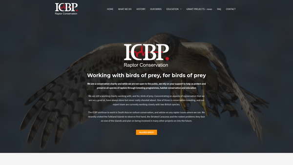 Screenshot of the The International Centre For Birds Of Prey website