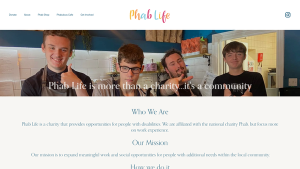 Screenshot of the Phab Life website
