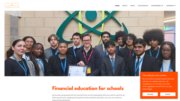 Screenshot of the Wizeup Financial Education website