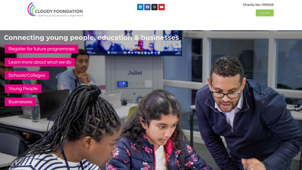 Screenshot of the Cloudy Foundation website