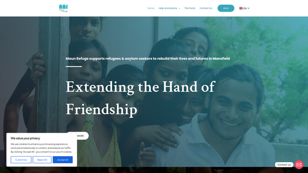 Screenshot of the Maun Refuge website