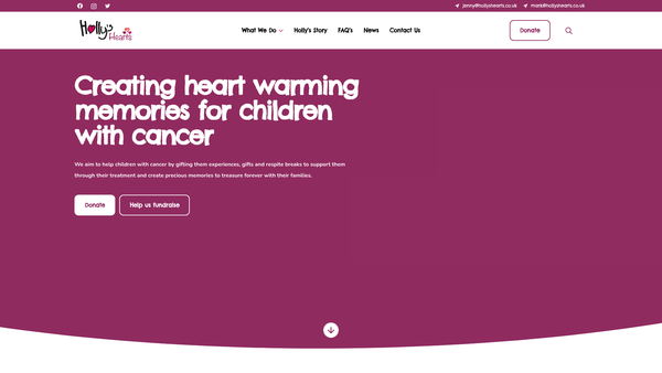 Screenshot of the Hollys Hearts website