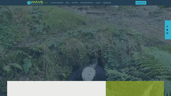 Screenshot of the Wave Adventure website