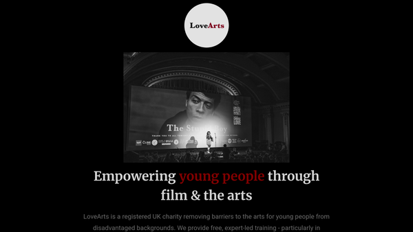 Screenshot of the Lovearts website