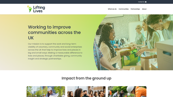 Screenshot of the Lifting Lives website