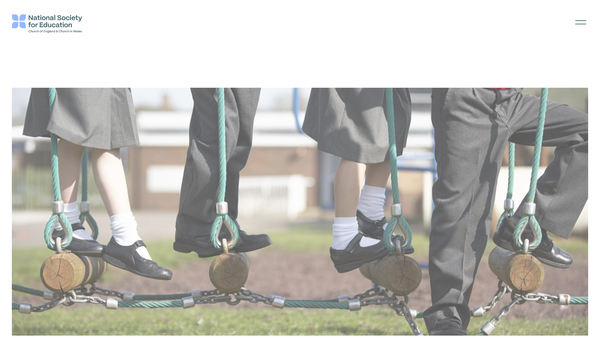 Screenshot of the St Christopher's Educational Trust (Incorporating The Hughes And Stevens Bequest) website