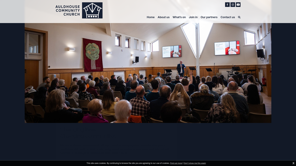 Screenshot of the Auldhouse Community Church website