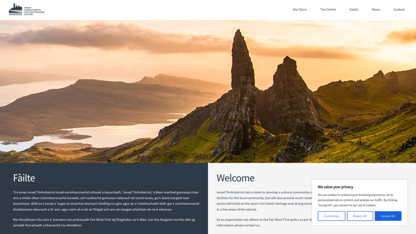 Screenshot of the Ionad Thrὸndairnis website